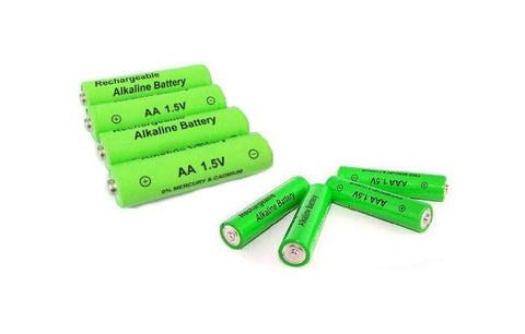 4 baterii AA și 4 baterii AAA