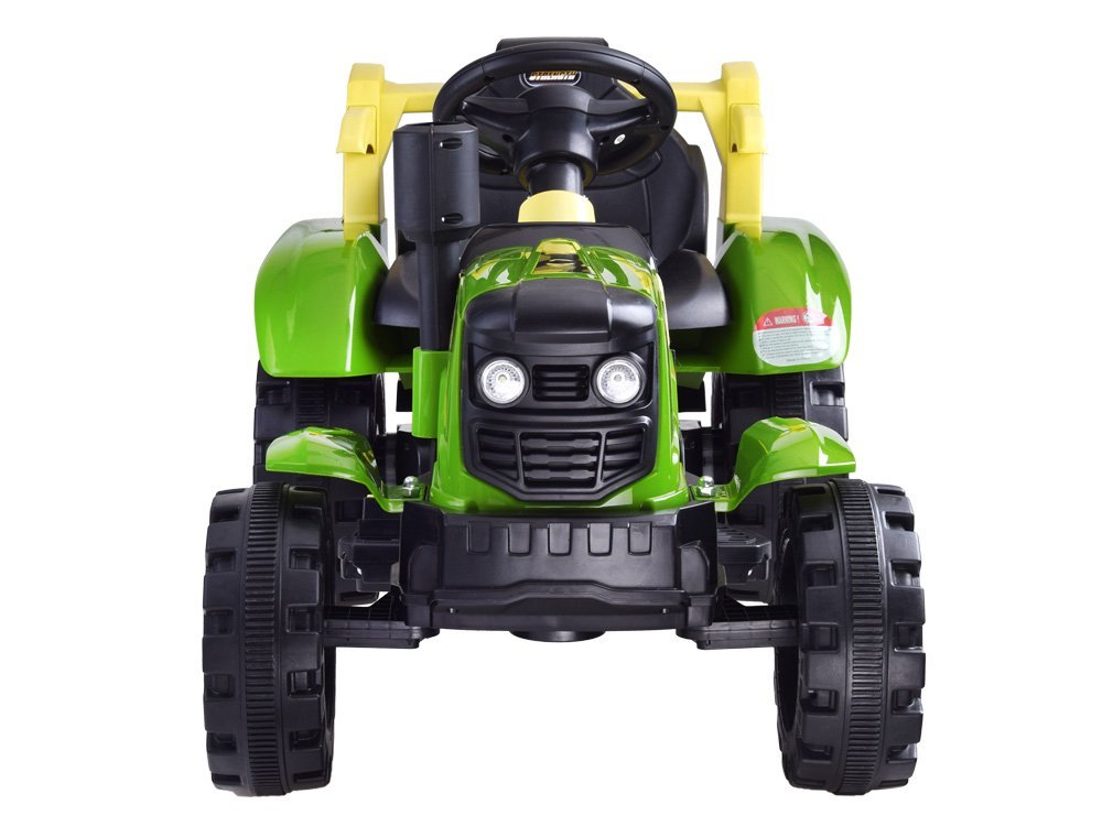 Zeleni traktor s prikolicom AKU