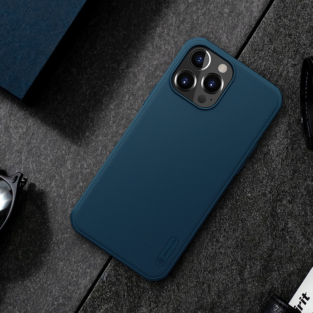 Nillkin Super Frosted Shield (Magnetic Case) za iPhone 13 Pro Peacock blue
