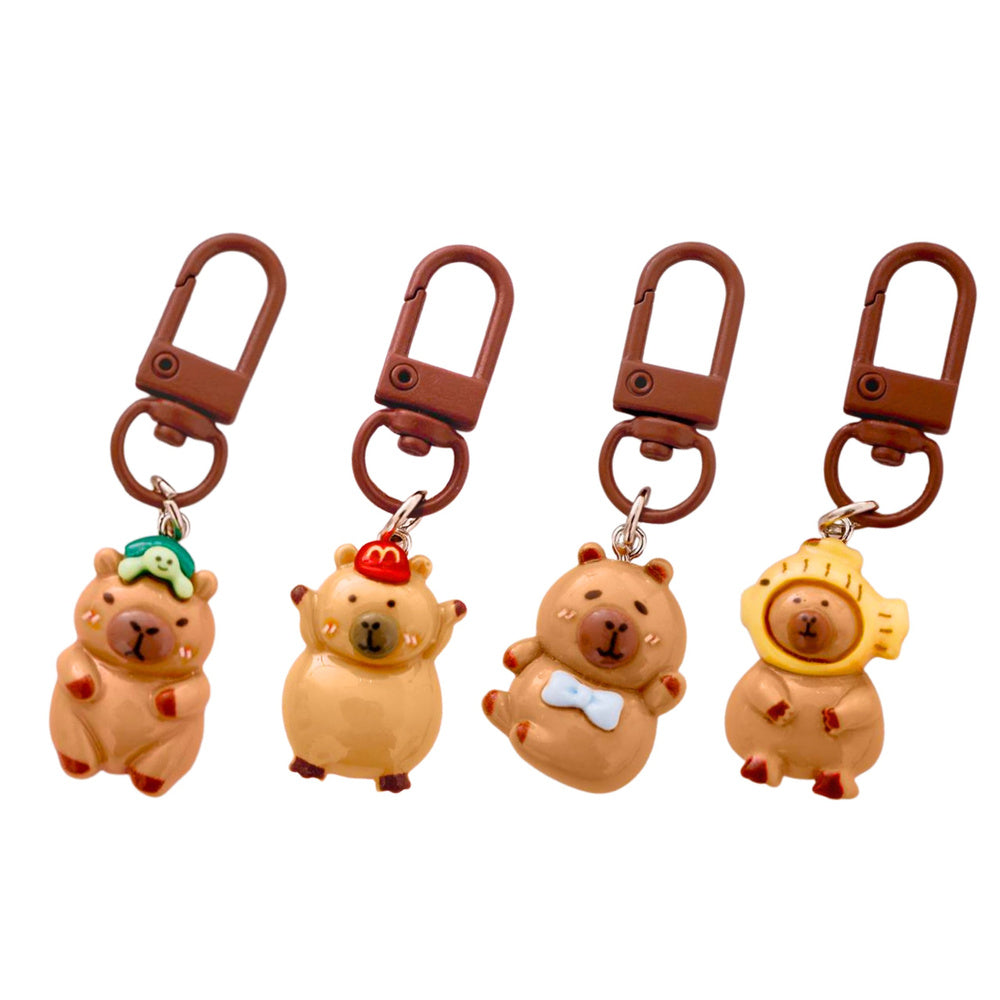 Set od 4 mini privjeska s motivom kapibare - 3 cm