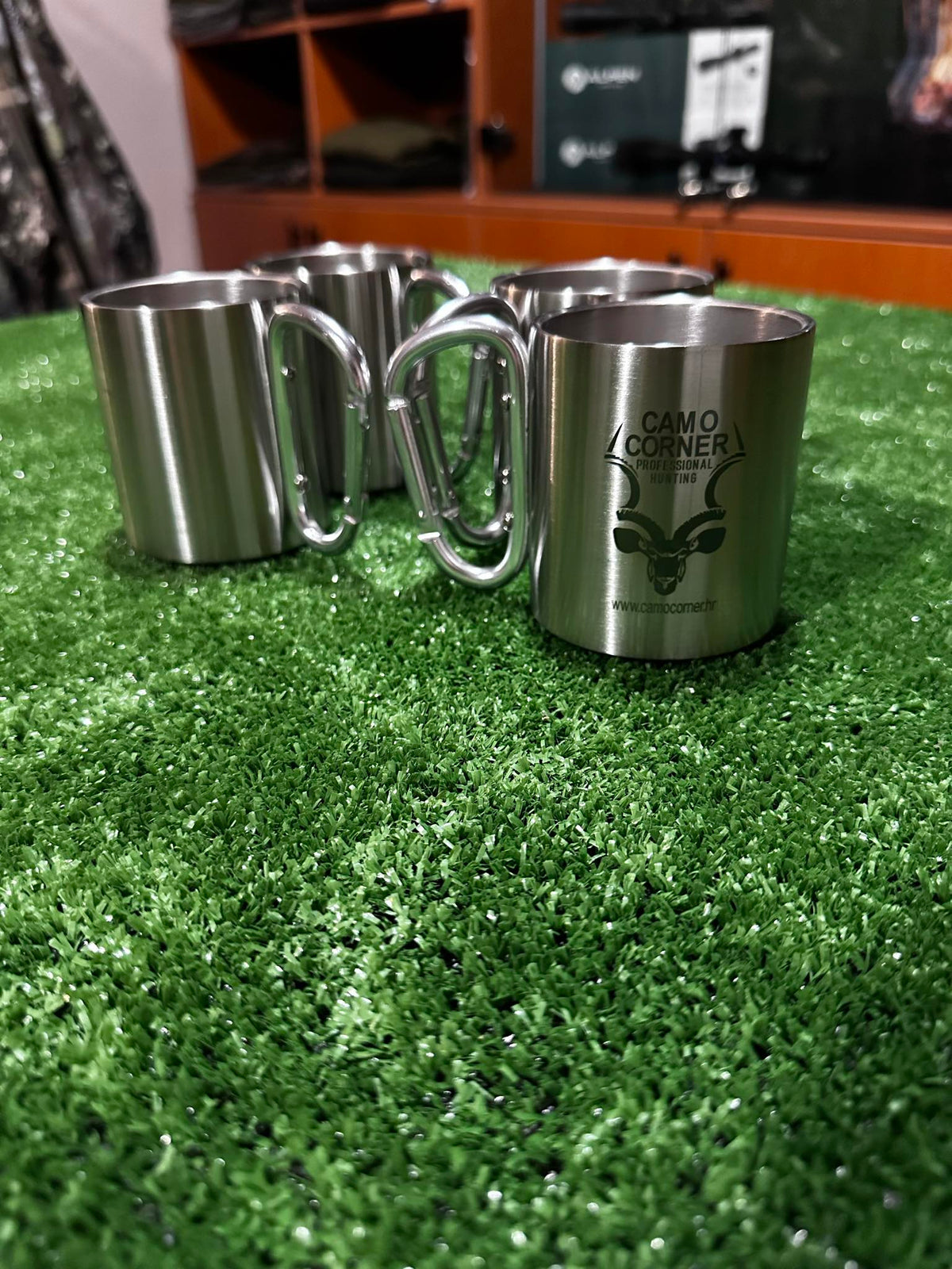 CamoCorner metalna planinarska šalica