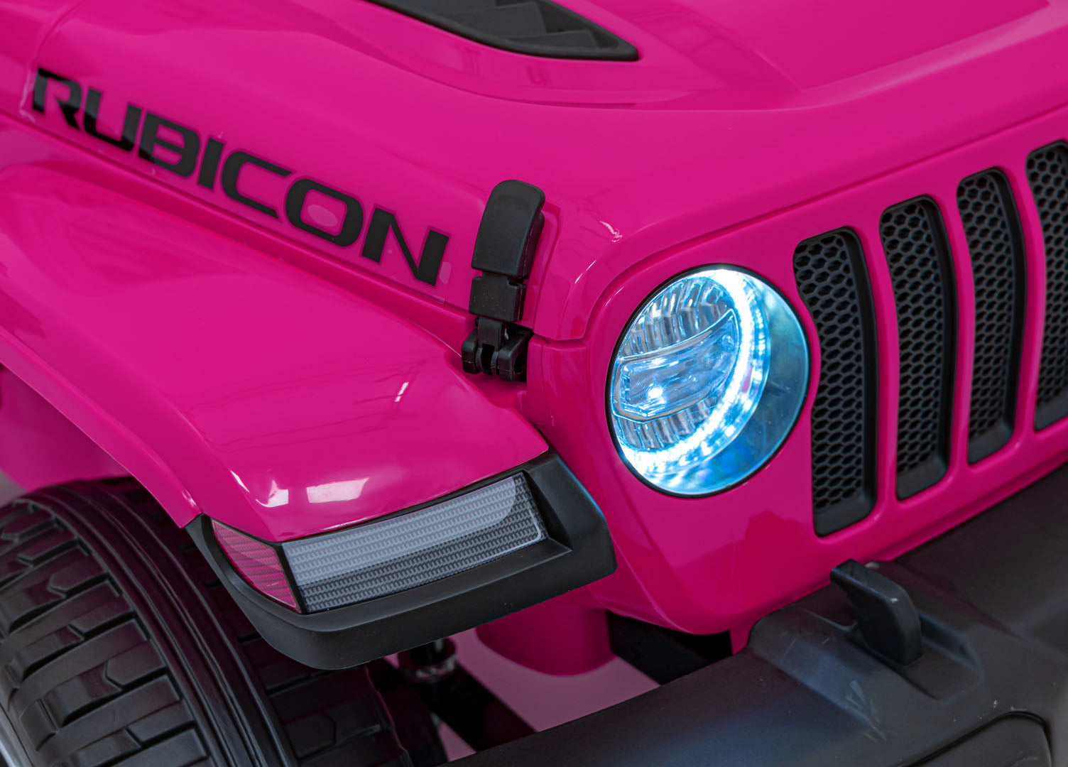 Licencirani auto na akumulator Jeep Wrangler Rubicon 4x4 - rozi