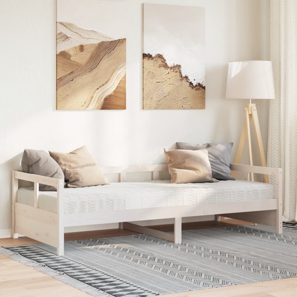 Dnevni krevet s madracem bijeli 80 x 200 cm od masivne borovine