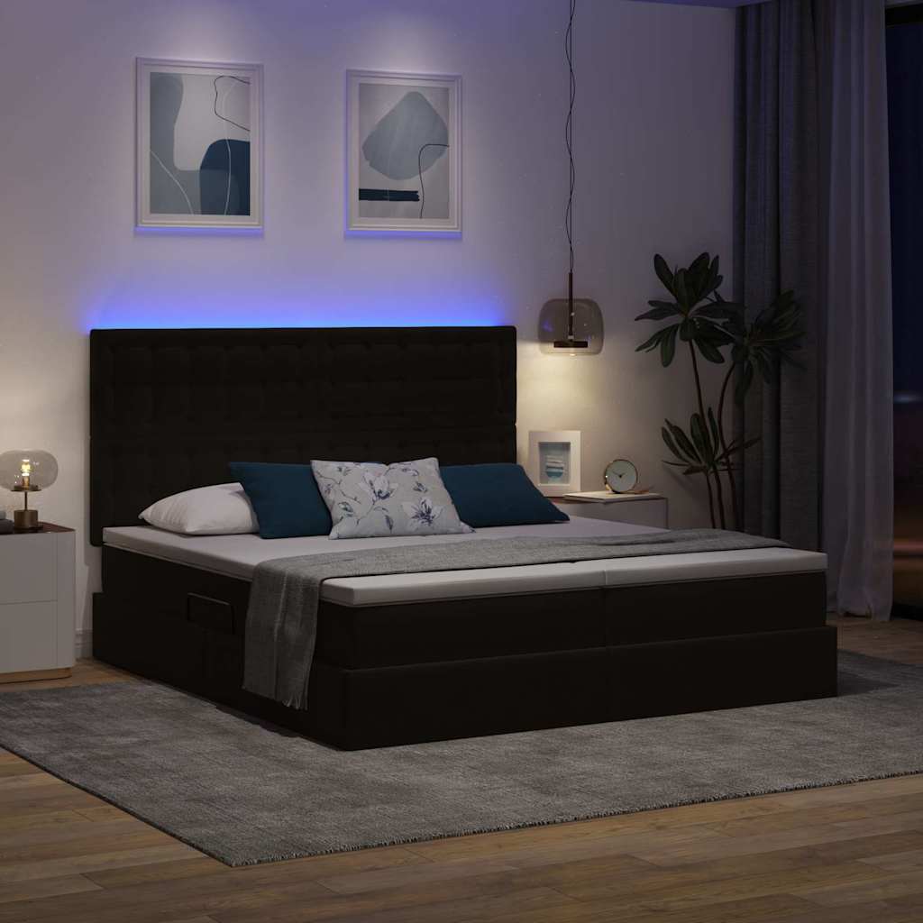 Krevet s LED trakama s uzglavljem Crna 180 x 200 cm Baršun