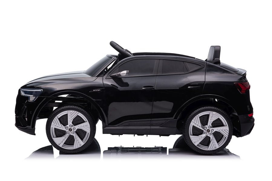 Licencirani auto na akumulator Audi E- Tron QLS-6688 4x4 - crni
