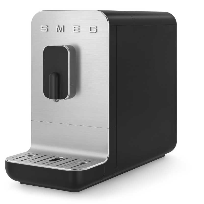 Smeg BCC01BLMEU Automatski espresso aparat