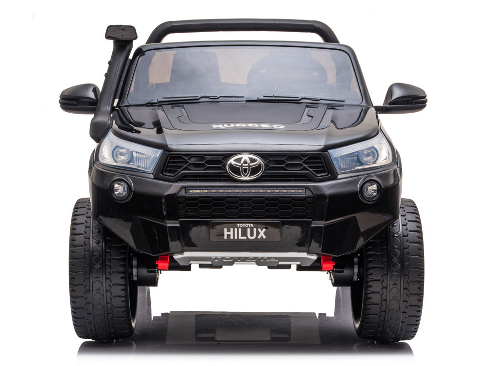 Toyota Hilux AKU dvosjed 4×4 crni