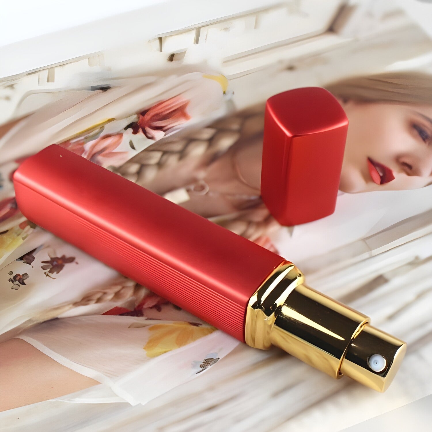 Flakon za parfem SH-8143 - Crvena KP8143