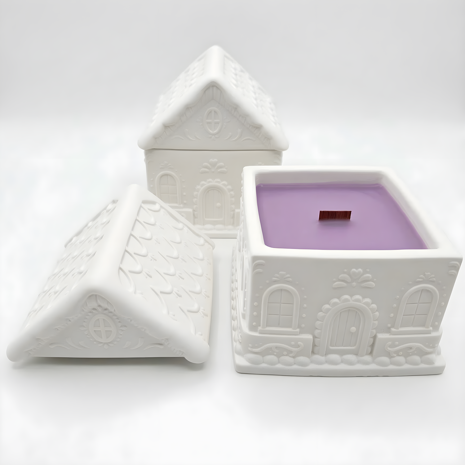 Svijeća Kućica - Bijela / Lavanda KP39857